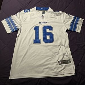Jared Goff Detroit Lions Jersey Mens Size Large.